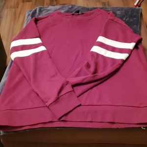 Forever 21 size medium sweater 🔥🔥🔥
